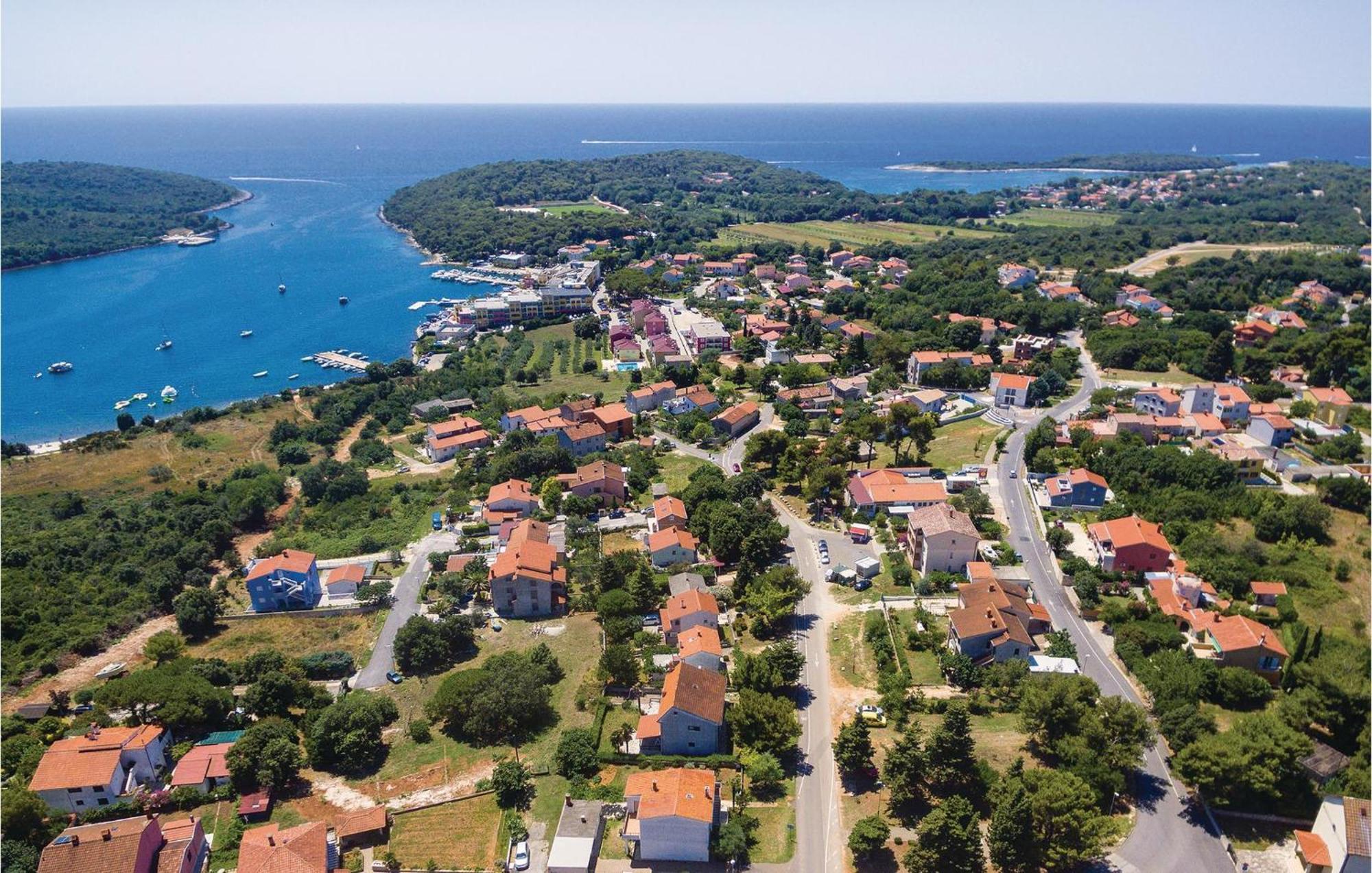 Apartment Stunning Apartment In Pula With House Sea View *