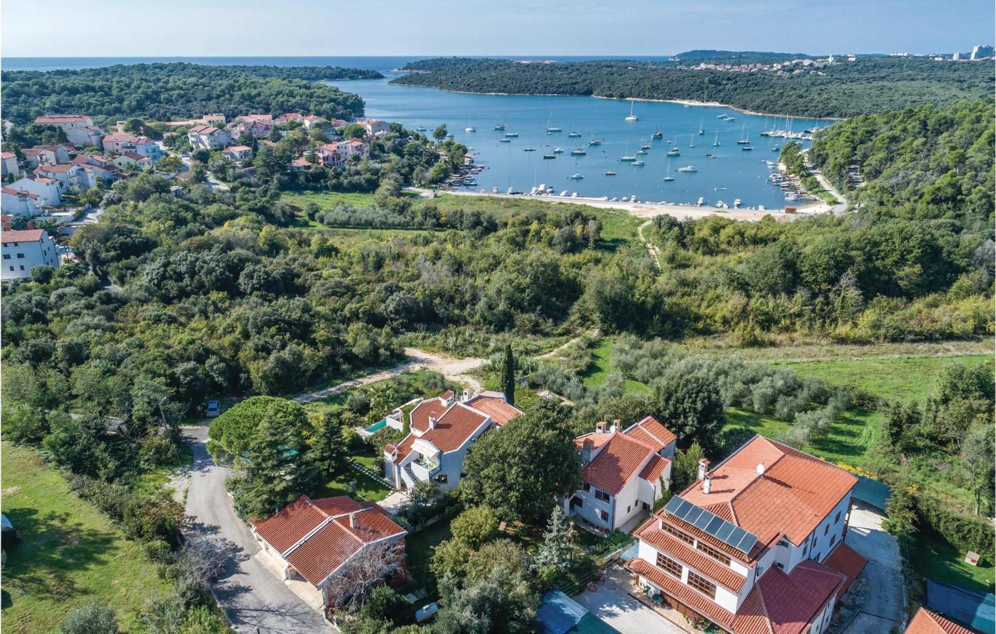Stunning Apartment In Pula With House Sea View Apartment Pula